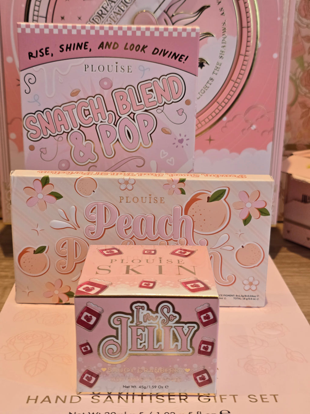 Make up - Pallet, Brushers, Jelly Make up remover Bundle x 3 Items - P Louise