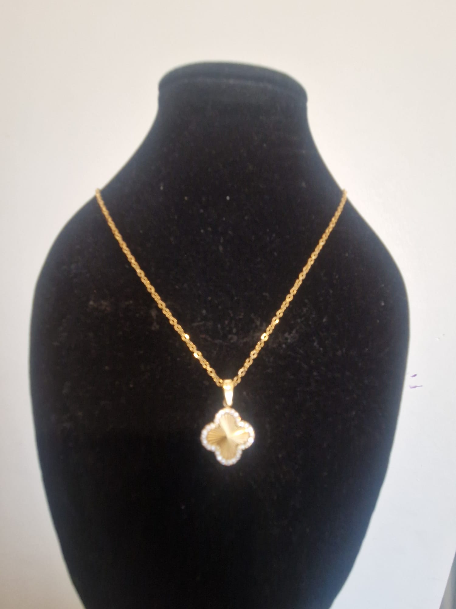 Clover Necklace
