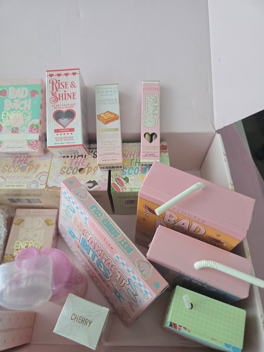 P Louise bundle  20 item bundle